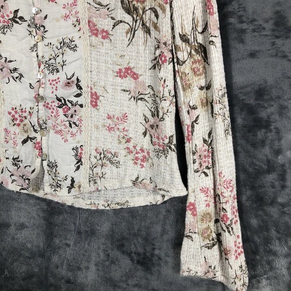 Lucky Brand Women’s Floral Shirt Pearl Buttons Size Small P - Picture 4 of 14